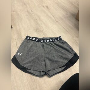 grey and black under armour shorts